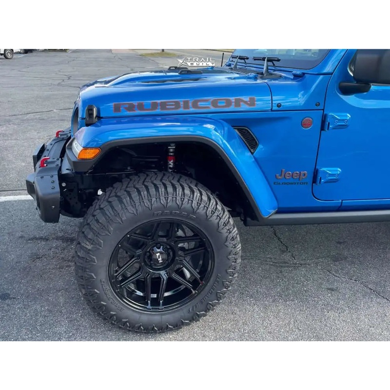 RC 2.5″, 20″ ION 146, 35″ Amp Terrain Attack AT LTW66