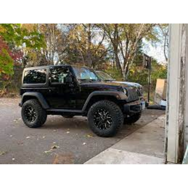 RC 2.5″, 20″ ION 144, 35″ Nitto LTW49