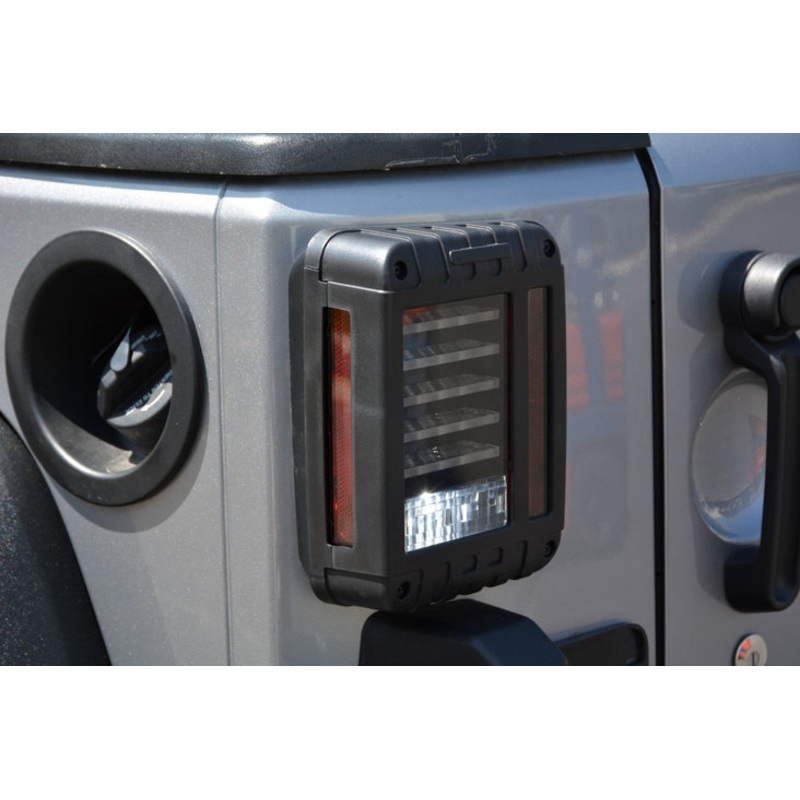 Trail Ops Horizontal LED Tail Light TO-JK-5005
