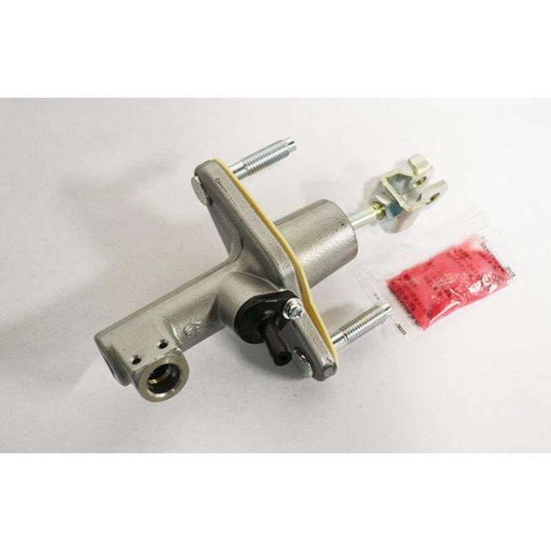 OEM CLUTCH MASTER CYLINDER